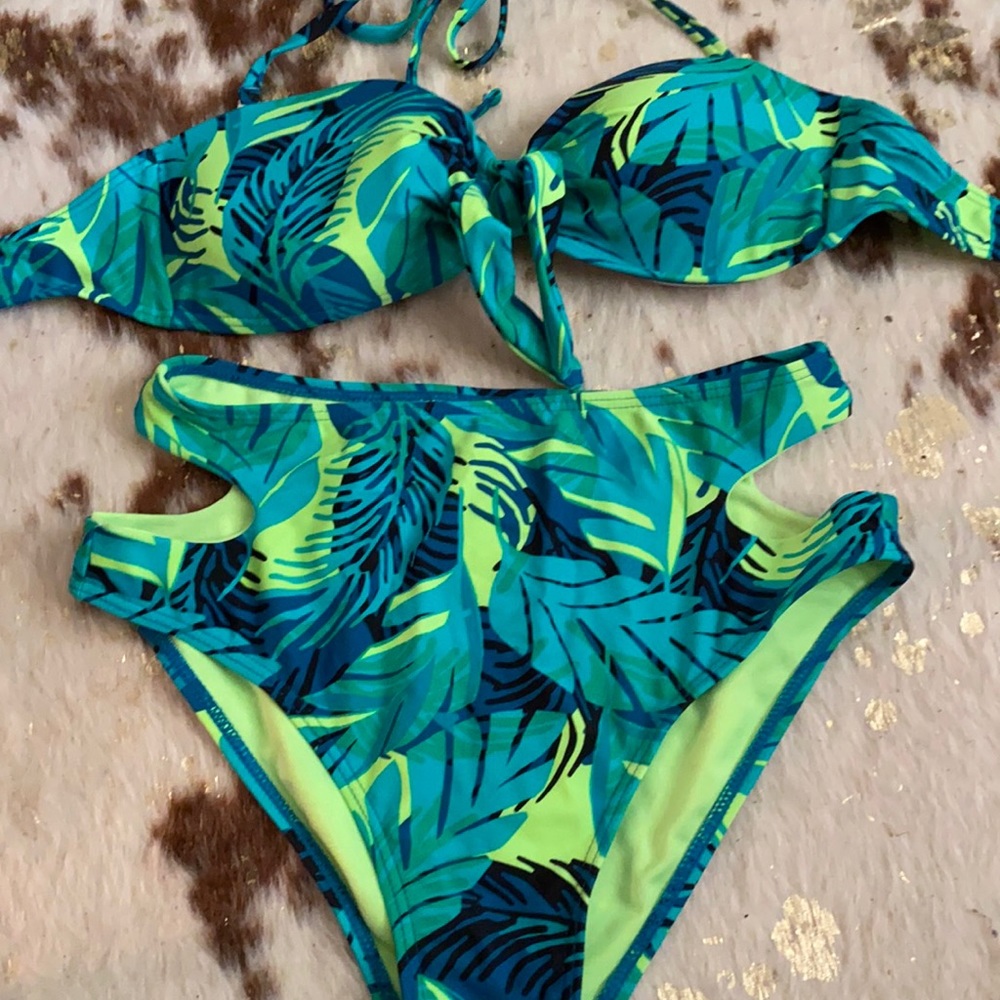 Bikini